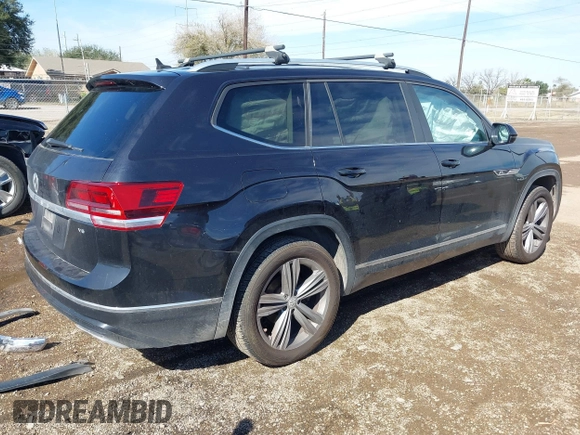 2018 Volkswagen Atlas SE with VIN 1V2FR2CA9JC537903, listed as a IAAI auction lot 41386874 with 118,764 mi miles and . Bid and sale history available at DreamBid. Image 4.