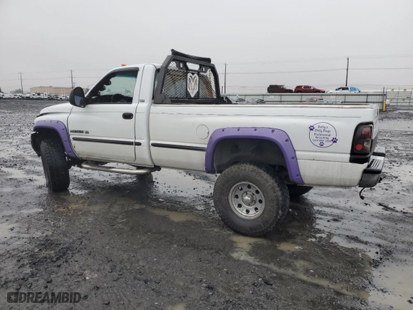 1998 Dodge Ram 1500 with VIN 1B7HF16Z2WS579700, listed as a Copart auction lot 81646884 with 328,476 mi miles and Salvage Title. Bid and sale history available at carsss.com. Image 2.