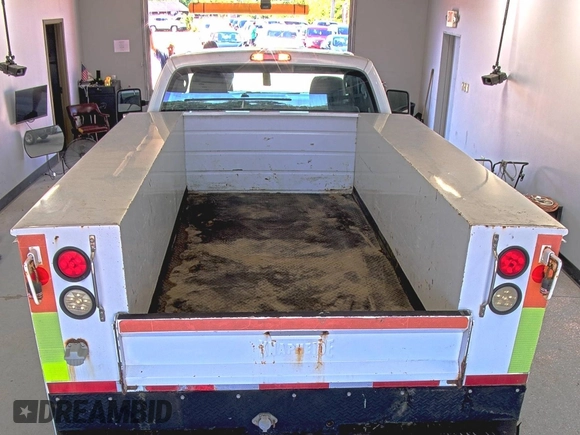 2012 Ford F-250 XL with VIN 1FDBF2B65CEC50857, listed as a IAAI auction lot 42829710 with 131,437 mi miles and . Bid and sale history available at DreamBid. Image 6.