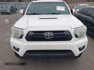 2015 Toyota Tacoma с VIN 3TMLU4EN2FM176180, выставлен на аукционе IAAI как лот 41778149 с пробегом 104 059 миль миль и . История ставок и продаж доступна на DreamBid. Изображение 12.