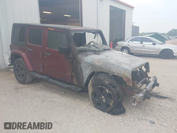 2008 Jeep Wrangler Unlimited Sahara z VIN 1J4GA59188L595981, wystawiony jako IAAI lot #42428134 z przebiegiem Nie podano mil oraz . Historia ofert i sprzedaży dostępna na DreamBid. Obrazek 1.