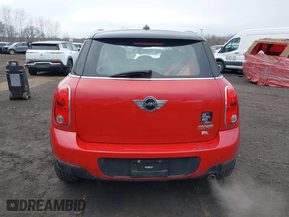2013 MINI Cooper Countryman with VIN WMWZB3C57DWM07565, listed as a IAAI auction lot 41655938 with 62,694 mi miles. Bid and sale history available at carsss.com. Image 16.