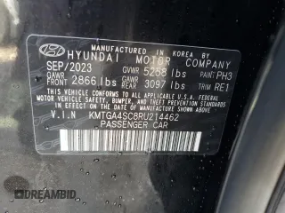 2024 Genesis G80 2.5T with VIN KMTGA4SC8RU214462, listed as a Copart auction lot 68930224 with 426 mi miles and Non Repairable. Bid and sale history available at carsss.com. Image 15.
