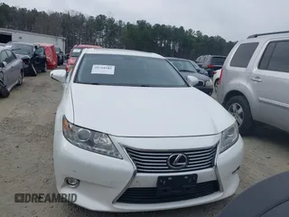 2014 Lexus ES 350 with VIN JTHBK1GG1E2108097, listed as a IAAI auction lot 41718581 with 209,587 mi miles. Bid and sale history available at carsss.com. Image 12.