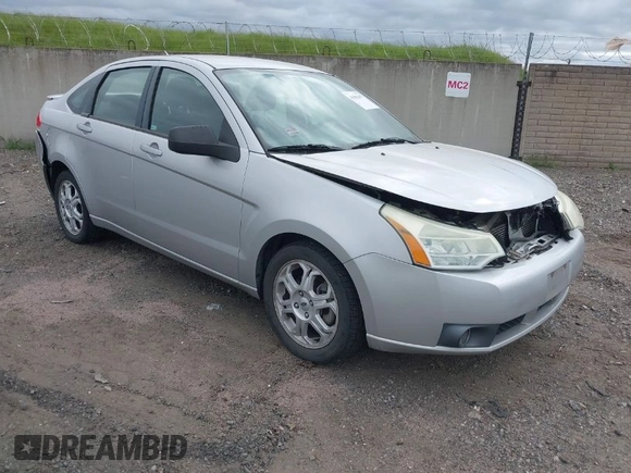 2009 Ford Focus SES with VIN 1FAHP36N59W254841, listed as a IAAI auction lot 41881467 with 193,345 mi miles. Bid and sale history available at carsss.com. Image 1.