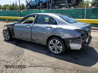 2021 Mercedes-Benz C 300 z VIN W1KWF8EB4MR612064, wystawiony jako Copart lot #62500015 z przebiegiem 48 407 mil mil oraz Szkoda całkowita • Salvage title. Historia ofert i sprzedaży dostępna na DreamBid. Obrazek 2.