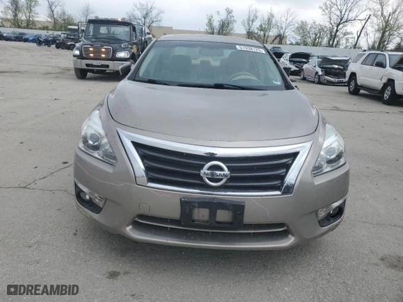 2013 Nissan Altima 2.5 S with VIN 1N4AL3AP8DN500706, listed as a Copart auction lot 51938125 with 40,837 mi miles and Salvage Title. Bid and sale history available at carsss.com. Image 5.