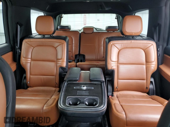 2021 Lincoln Navigator Reserve z VIN 5LMJJ2LT2MEL07612, wystawiony jako Copart lot #47704355 z przebiegiem Nie podano mil oraz Nie do naprawy • Non repairable. Historia ofert i sprzedaży dostępna na DreamBid. Obrazek 10.