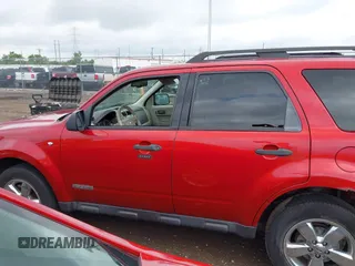 2008 Ford Escape XLT with VIN 1FMCU93138KC92071, listed as a IAAI auction lot 42489019 with 161,675 mi miles and . Bid and sale history available at DreamBid. Image 14.