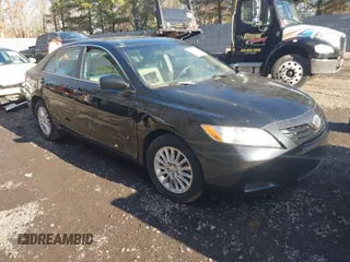 2008 Toyota Camry LE z VIN 4T1BE46K18U207068, wystawiony jako IAAI lot #41549369 z przebiegiem 111 849 mil mil oraz . Historia ofert i sprzedaży dostępna na DreamBid. Obrazek 1.