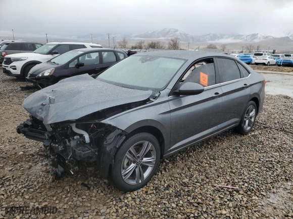 2022 Volkswagen Jetta SE with VIN 3VWEM7BU4NM008803, listed as a Copart auction lot 43705895 with 0 mi miles and Salvage Title. Bid and sale history available at carsss.com. Image 1.