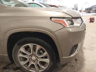 2018 Chevrolet Traverse Premier with VIN 1GNEVJKW0JJ165144, listed as a IAAI auction lot 41129951 with 137,593 mi miles. Bid and sale history available at carsss.com. Image 18.