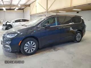 2024 Chrysler Pacifica Hybrid Select z VIN 2C4RC1S77RR158336, wystawiony jako Copart lot #54831295 z przebiegiem 30 950 mil mil oraz Tytuł czysty. Historia ofert i sprzedaży dostępna na DreamBid. Obrazek 1.