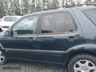 2002 Mercedes-Benz M-Class with VIN 4JGAB54E72A296354, listed as a IAAI auction lot 41277897 with 101,842 mi miles. Bid and sale history available at carsss.com. Image 14.
