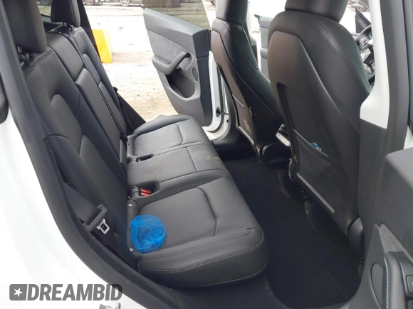 2024 Tesla Model Y Performance with VIN 7SAYGDEF4RA278532, listed as a IAAI auction lot 41511769 with 9,487 mi miles and . Bid and sale history available at DreamBid. Image 8.