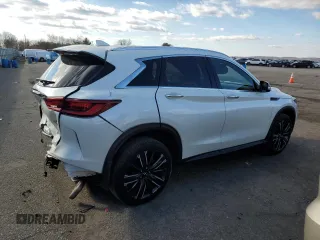 2022 Infiniti QX50 LUXE with VIN 3PCAJ5BB4NF107154, listed as a Copart auction lot 42531093 with 13,758 mi miles. Bid and sale history available at carsss.com. Image 3.