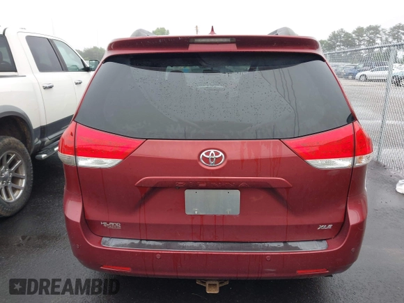 2011 Toyota Sienna XLE AAS с VIN 5TDYK3DCXBS001286, выставлен на аукционе IAAI как лот 42363820 с пробегом 80 138 миль миль и . История ставок и продаж доступна на DreamBid. Изображение 16.