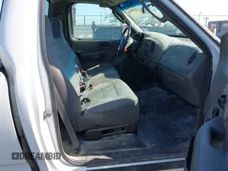 2004 Ford F-150 XL with VIN 2FTRF17W34CA91446, listed as a IAAI auction lot 42390946 with 271,177 mi miles and . Bid and sale history available at DreamBid. Image 5.
