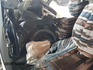 2005 Scion xA z VIN JTKKT624750080383, wystawiony jako Copart lot #53155005 z przebiegiem Nie podano mil oraz Nie do naprawy • Non repairable. Historia ofert i sprzedaży dostępna na DreamBid. Obrazek 8.
