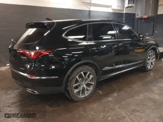 2024 Acura MDX w/Technology Package with VIN 5J8YE1H41RL010101, listed as a IAAI auction lot 41510582 with 14,752 mi miles. Bid and sale history available at carsss.com. Image 4.