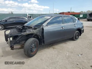 2013 Nissan Altima S z VIN 1N4BL3AP7DC235003, wystawiony jako Copart lot #47457775 z przebiegiem Nie podano mil oraz Nie do naprawy • Non repairable. Historia ofert i sprzedaży dostępna na DreamBid. Obrazek 1.