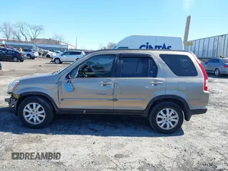 2005 Honda CR-V EX SE with VIN JHLRD78965C011391, listed as a IAAI auction lot 41820990 with 206,623 mi miles. Bid and sale history available at carsss.com. Image 6.