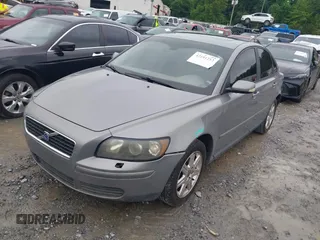 2006 Volvo S40 2.4L с VIN YV1MS382162195052, выставлен на аукционе IAAI как лот 42191212 с пробегом 177 112 миль миль и . История ставок и продаж доступна на DreamBid. Изображение 2.