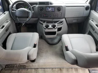 2014 Ford Econoline Passenger XL z VIN 1FBSS3BL1EDB03623, wystawiony jako Copart lot #48432945 z przebiegiem 148 837 mil mil oraz Szkody całkowita. Historia ofert i sprzedaży dostępna na DreamBid. Obrazek 8.