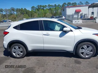 2019 Honda HR-V EX with VIN 3CZRU5H50KM726265, listed as a IAAI auction lot 41880311 with 70,584 mi miles. Bid and sale history available at carsss.com. Image 13.
