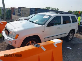 2005 Jeep Grand Cherokee Limited with VIN 1J4HR58N35C546135, listed as a IAAI auction lot 42456911 with 173,333 mi miles and . Bid and sale history available at DreamBid. Image 2.
