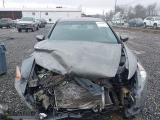 2010 Honda Accord Sdn LX with VIN 1HGCP2F39AA156704, listed as a IAAI auction lot 41565062 with 1 mi miles. Bid and sale history available at carsss.com. Image 13.