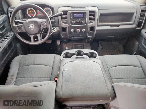 2013 Ram 2500 Tradesman z VIN 3C6UR5CL3DG558069, wystawiony jako Copart lot #58014745 z przebiegiem 257 287 mil mil oraz Szkoda całkowita • Salvage title. Historia ofert i sprzedaży dostępna na DreamBid. Obrazek 8.