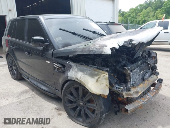 2012 Land Rover Range Rover Sport SC z VIN SALSH2E41CA720391, wystawiony jako IAAI lot #42053214 z przebiegiem Nie podano mil oraz . Historia ofert i sprzedaży dostępna na DreamBid. Obrazek 1.
