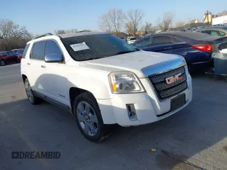 2010 GMC Terrain SLT-2 z VIN 2CTFLJEY3A6356249, wystawiony jako IAAI lot #41825414 z przebiegiem 182 518 mil mil oraz . Historia ofert i sprzedaży dostępna na DreamBid. Obrazek 1.