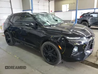 2021 Chevrolet Blazer RS z VIN 3GNKBKRS1MS522144, wystawiony jako Copart lot #50639635 z przebiegiem 43 593 mil mil oraz Szkoda całkowita • Salvage title. Historia ofert i sprzedaży dostępna na DreamBid. Obrazek 4.