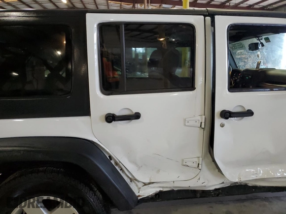 2018 Jeep Wrangler JK Unlimited Sport with VIN 1C4BJWDG7JL814436, listed as a Copart auction lot 45557095 with 67,755 mi miles and Salvage Title. Bid and sale history available at carsss.com. Image 11.