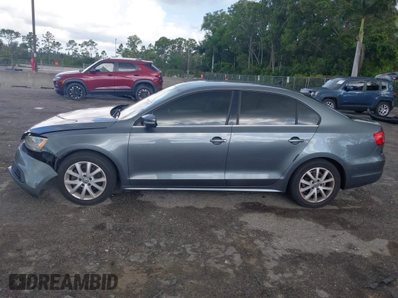 2014 Volkswagen Jetta SE with VIN 3VWD07AJ9EM277085, listed as a IAAI auction lot 42531957 with 171,613 mi miles and . Bid and sale history available at DreamBid. Image 15.