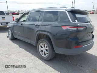 2023 Jeep Grand Cherokee Limited z VIN 1C4RJJBG4P8843652, wystawiony jako IAAI lot #41906826 z przebiegiem 18 006 mil mil oraz . Historia ofert i sprzedaży dostępna na DreamBid. Obrazek 3.