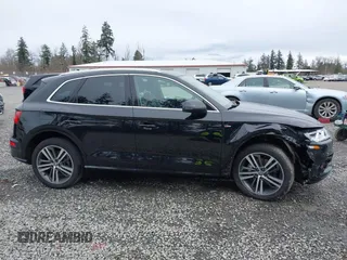 2020 Audi Q5 S line Prestige with VIN WA1F2AFY0L2045966, listed as a IAAI auction lot 41820515 with 60,550 mi miles. Bid and sale history available at carsss.com. Image 13.