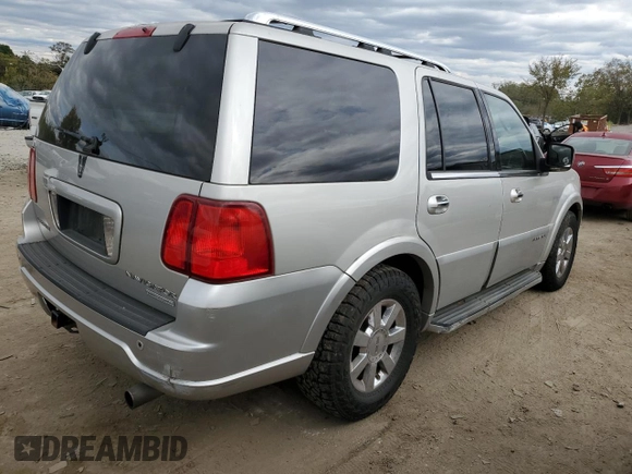 2006 Lincoln Navigator Luxury with VIN 5LMFU28596LJ14279, listed as a Copart auction lot 75733104 with 171,803 mi miles and Non Repairable. Bid and sale history available at carsss.com. Image 3.