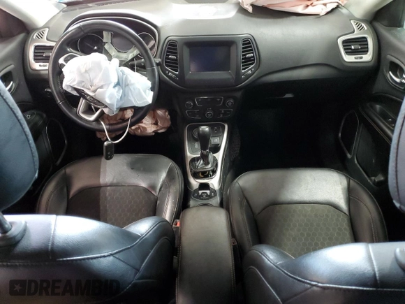 2018 Jeep Compass Altitude with VIN 3C4NJDBB4JT270491, listed as a Copart auction lot 84531584 with Not Provided miles and Salvage Title. Bid and sale history available at carsss.com. Image 8.