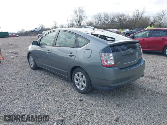2004 Toyota Prius with VIN JTDKB20U940108513, listed as a IAAI auction lot 41933707 with 216,364 mi miles. Bid and sale history available at carsss.com. Image 3.