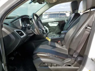 2017 GMC Terrain SLT z VIN 2GKFLPE36H6106103, wystawiony jako Copart lot #59215955 z przebiegiem 190 870 mil mil oraz Szkoda całkowita • Salvage title. Historia ofert i sprzedaży dostępna na DreamBid. Obrazek 7.