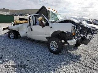 2004 Ford Super Duty F-250 XL with VIN 1FTNX21P34EC94317, listed as a Copart auction lot 69180864 with 0 mi miles and Salvage Title. Bid and sale history available at carsss.com. Image 4.