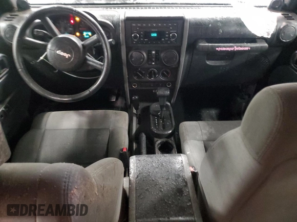 2008 Jeep Wrangler Unlimited X with VIN 1J4GA391X8L609979, listed as a Copart auction lot 44242725 with 147,164 mi miles and Clean Title. Bid and sale history available at carsss.com. Image 8.
