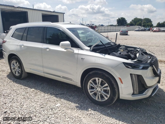 2022 Cadillac XT6 Luxury with VIN 1GYKPAR41NZ163141, listed as a Copart auction lot 59064293 with 10,128 mi miles. Bid and sale history available at carsss.com. Image 4.