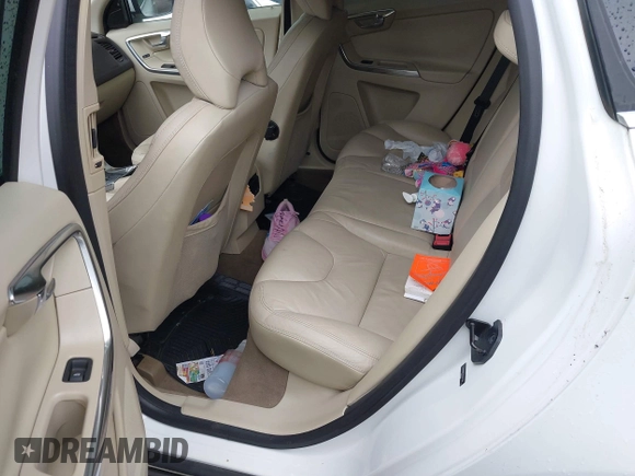 2013 Volvo XC60 3.2L with VIN YV4952DL1D2367330, listed as a IAAI auction lot 42197516 with 102,612 mi miles and . Bid and sale history available at DreamBid. Image 8.