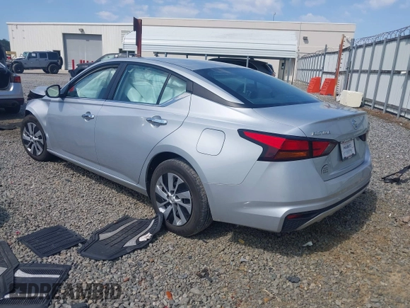 2022 Nissan Altima S z VIN 1N4BL4BV0NN302100, wystawiony jako IAAI lot #42020090 z przebiegiem 70 961 mil mil oraz . Historia ofert i sprzedaży dostępna na DreamBid. Obrazek 3.