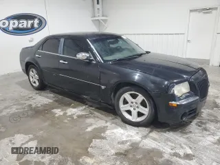 2006 Chrysler 300 C z VIN 2C3KA63H36H290155, wystawiony jako Copart lot #55321415 z przebiegiem Nie podano mil oraz Czysty tytuł • Clean title. Historia ofert i sprzedaży dostępna na DreamBid. Obrazek 4.