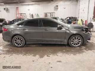 2017 Ford Fusion SE with VIN 3FA6P0H77HR307867, listed as a IAAI auction lot 41538599 with 94,729 mi miles. Bid and sale history available at carsss.com. Image 13.